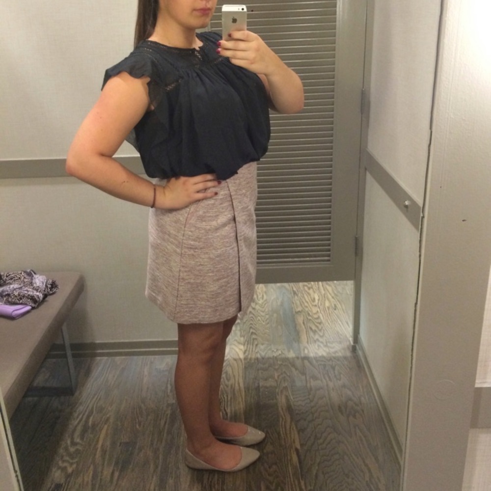 Pink LOFT skirt - Picture 2 of 6